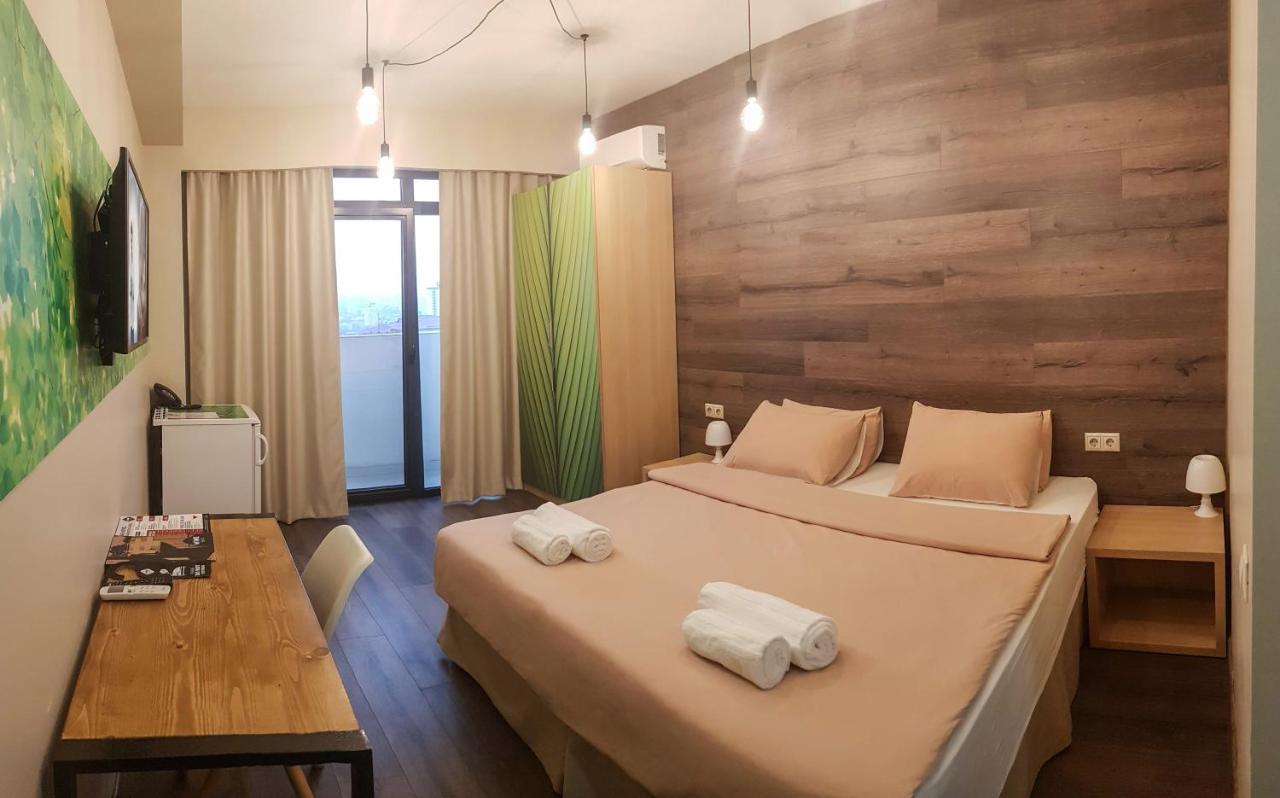 Wine Hotel Chişinǎu Buitenkant foto