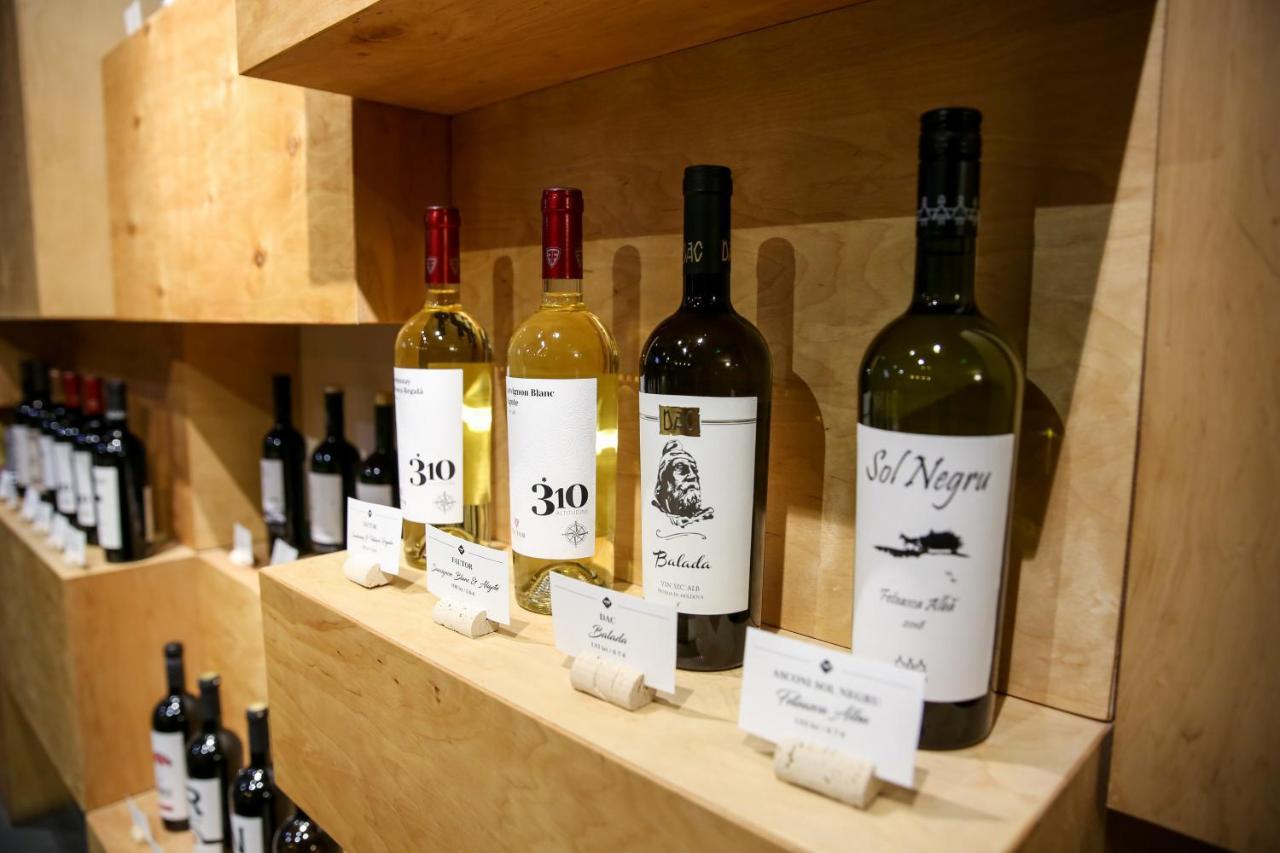 Wine Hotel Chişinǎu Buitenkant foto